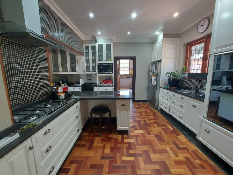 5 Bedroom Property for Sale in Waverley Free State